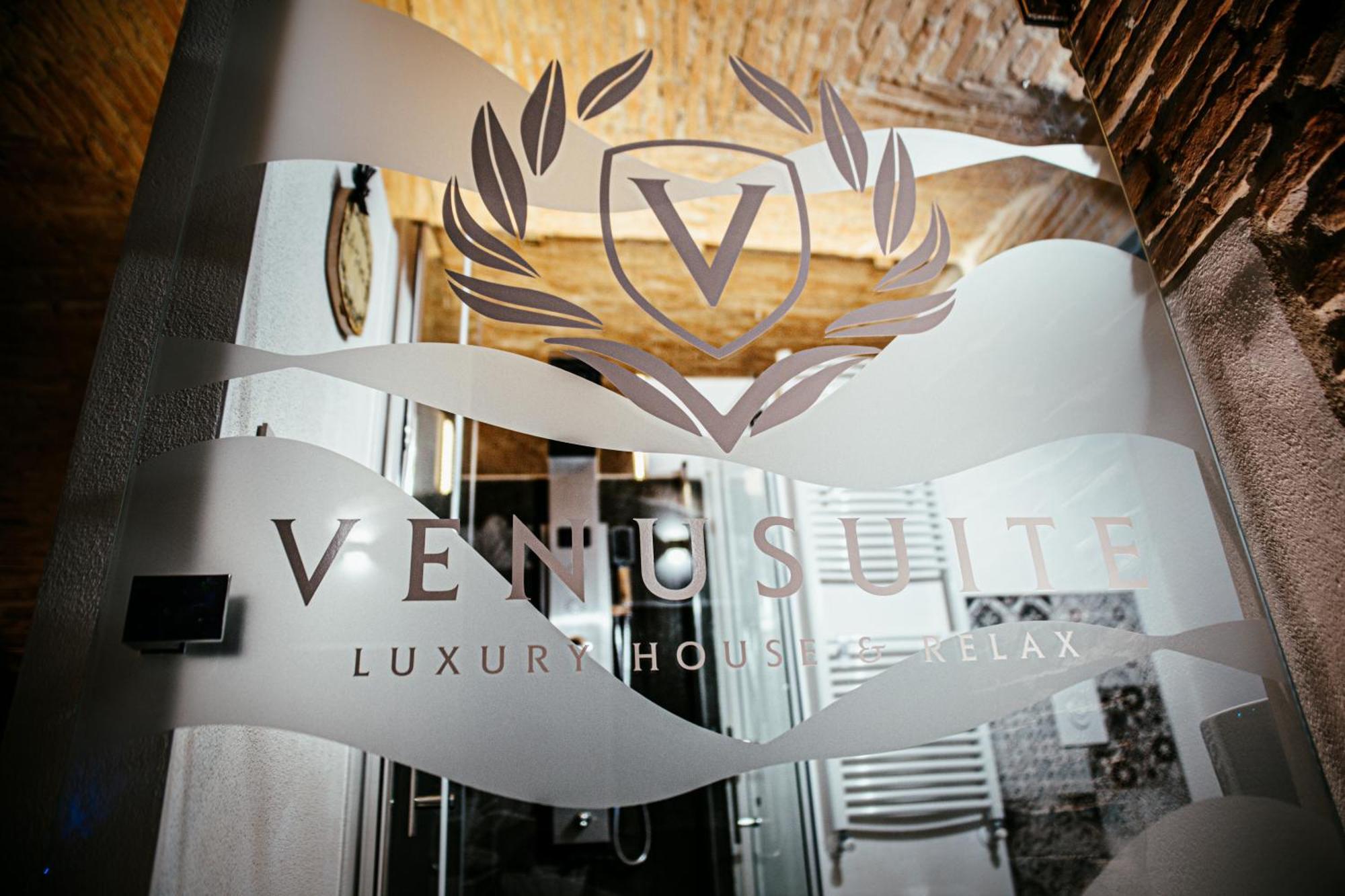 Venusuite Venosa - Luxury House, Spa & Relax - Exterior foto